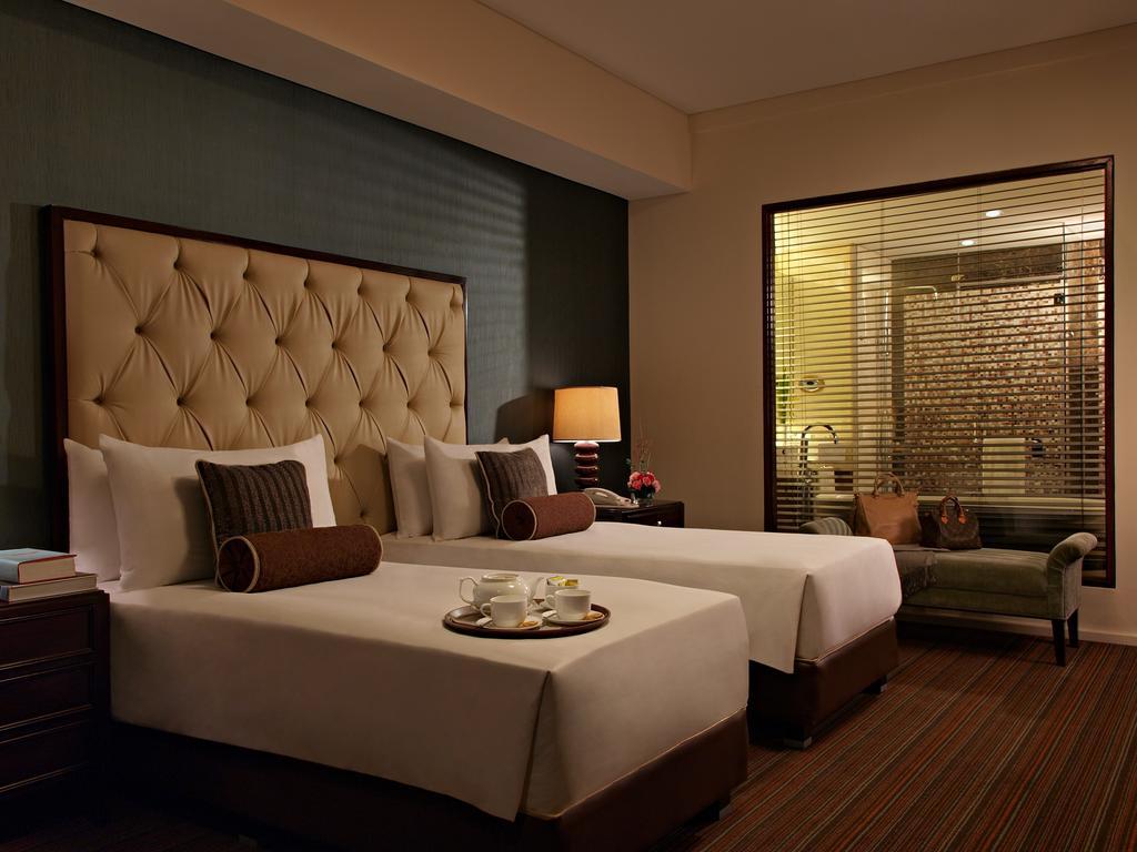 Joy Nostalg Hotel And Suites Manila Managed By The Ascott Limited Pasig City Exterior photo