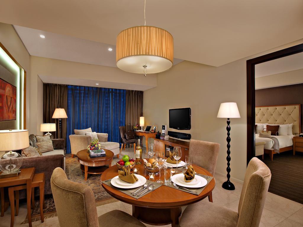 Joy Nostalg Hotel And Suites Manila Managed By The Ascott Limited Pasig City Exterior photo
