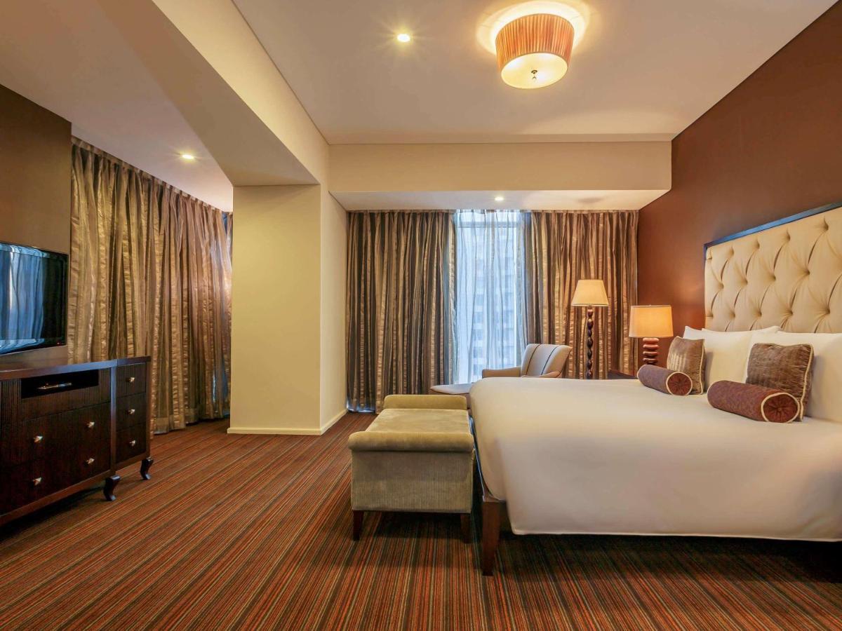 Joy Nostalg Hotel And Suites Manila Managed By The Ascott Limited Pasig City Exterior photo